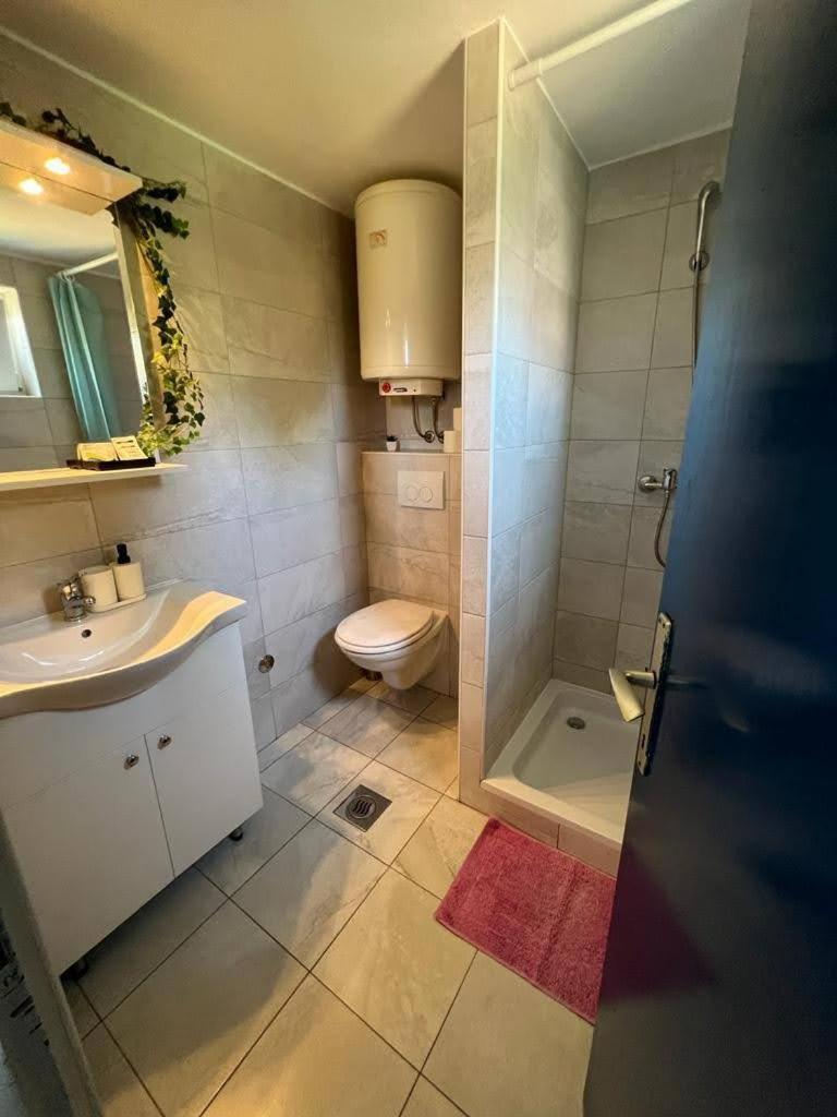 Apartmani Yin&Yang Novalja Ngoại thất bức ảnh